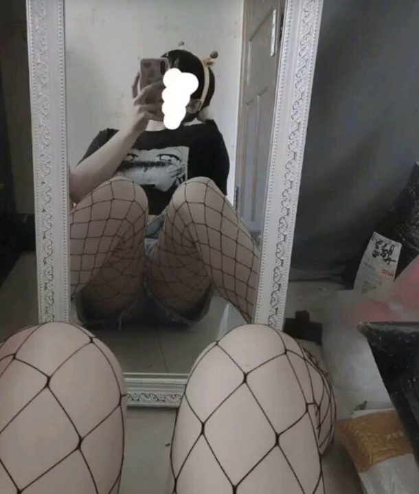 杭州艹高端气质模特，长腿细腰，颜值超高，Sao气十足腿长大胸 DH劲爆，爽爽爽